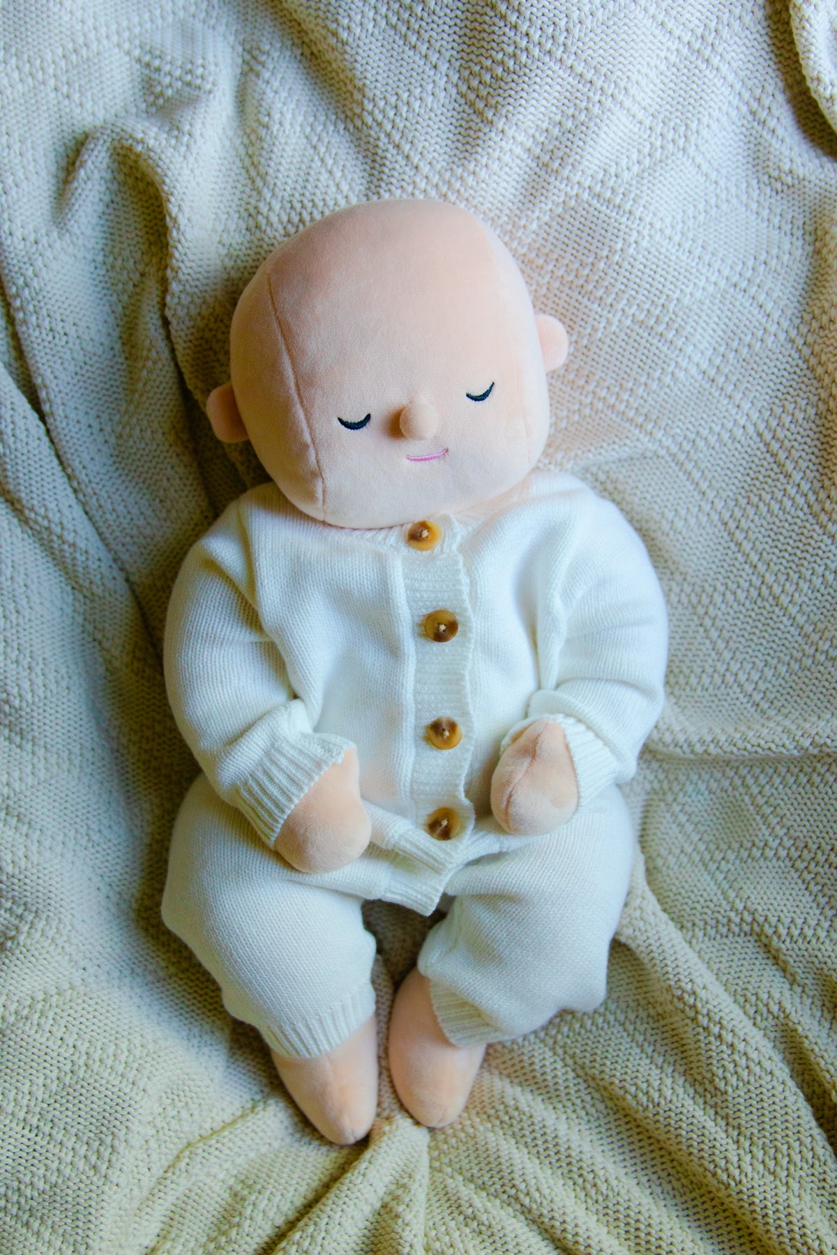 5.5lb, 19" Comfort Claire Weighted Doll